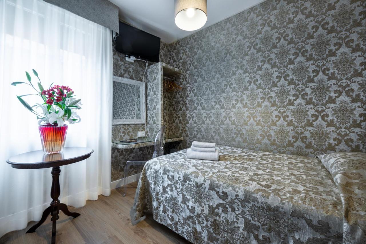 Hotel Apostoli Garden Venetië Buitenkant foto